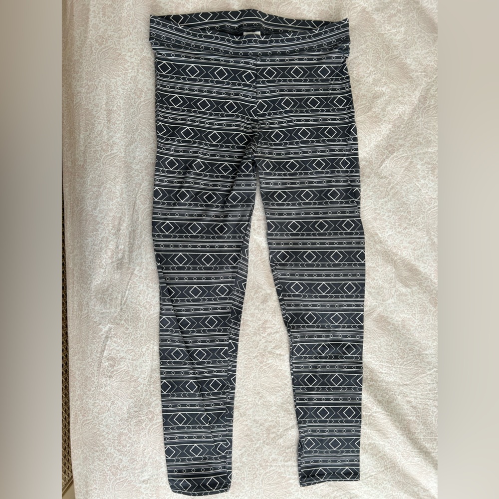 Pink Victoria’s Secret legging/yoga pants womens large